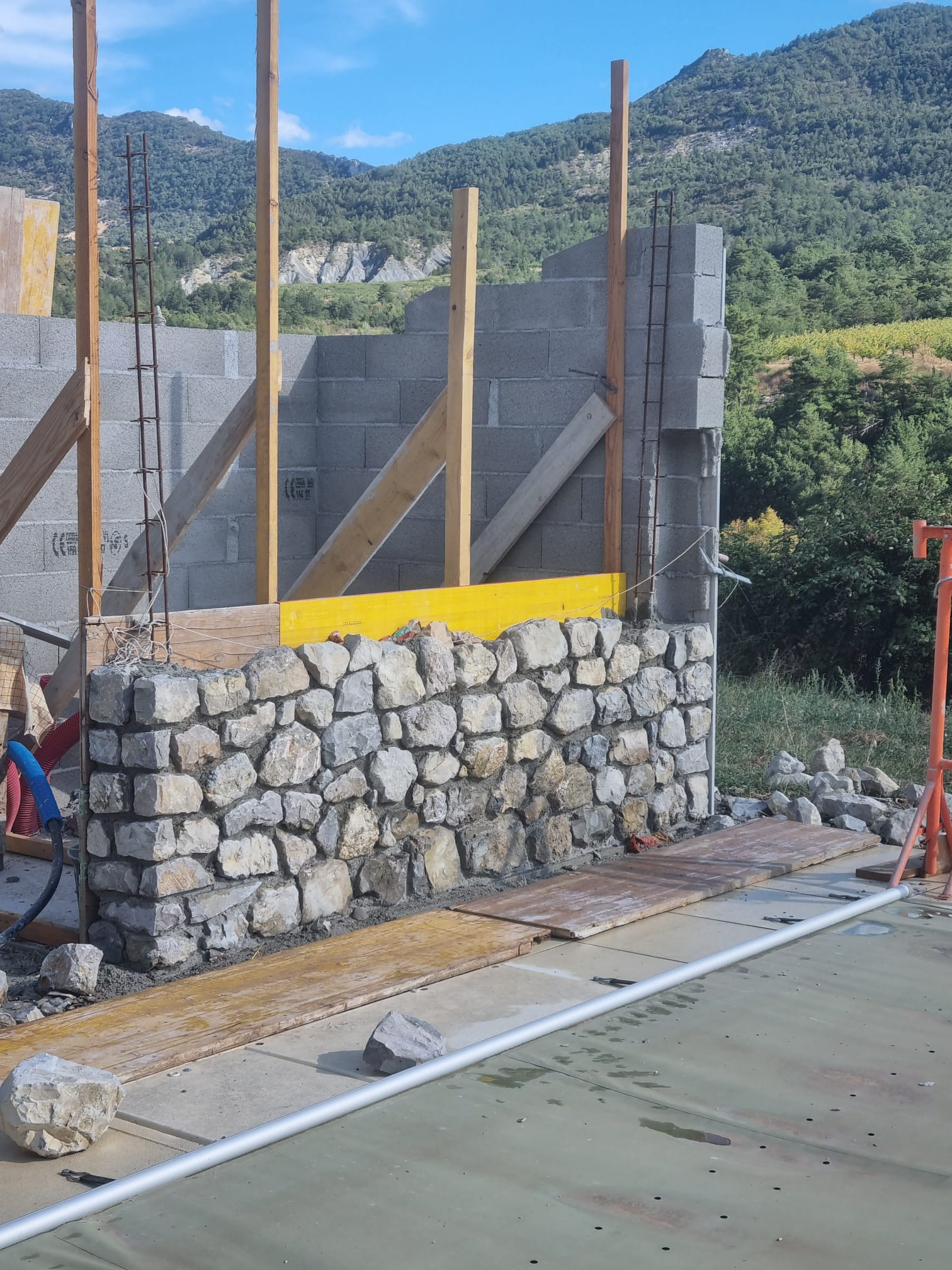 Mur en moellons – Drôme Provençale