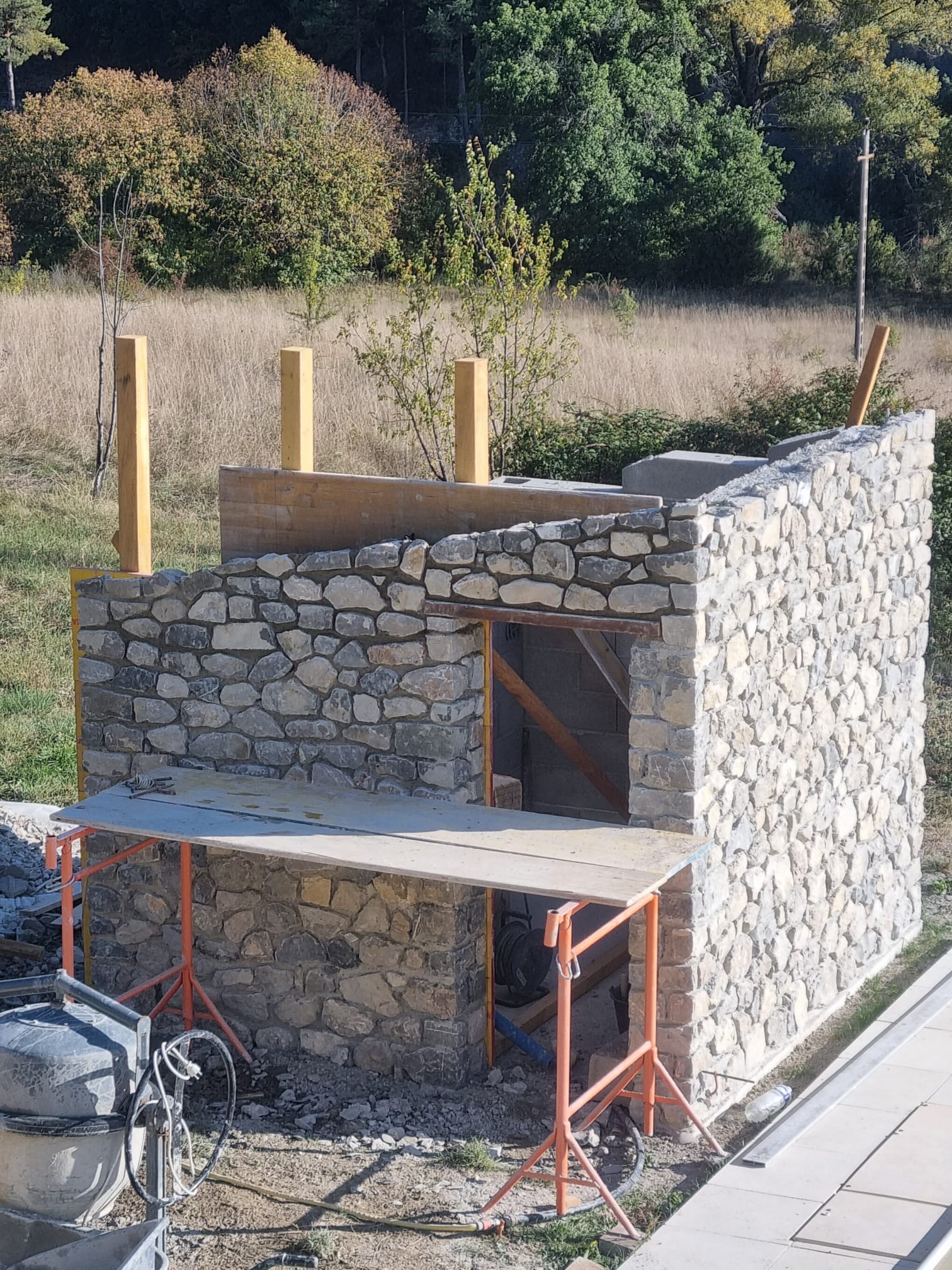 Escalier extérieur – Drôme Provençale