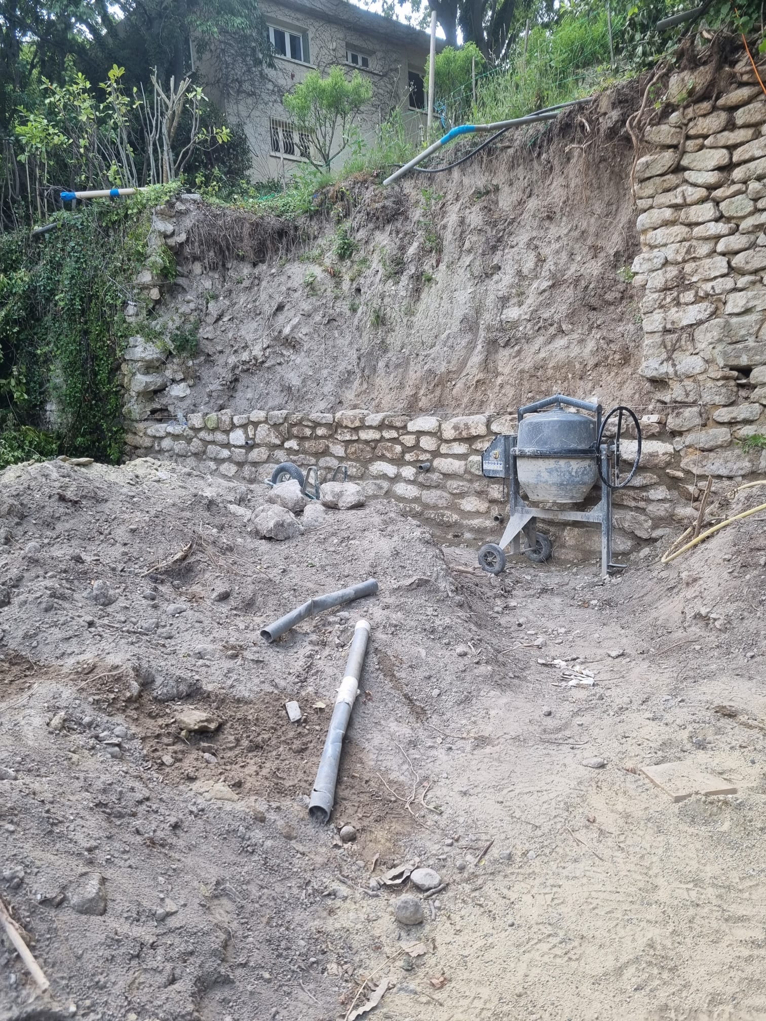 Mur en pierre réalisé sur mesure